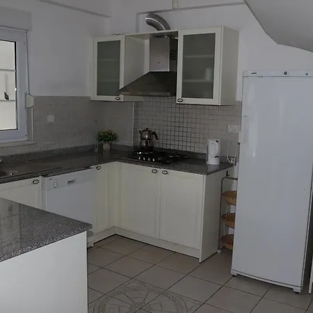 Villa Bella Tom *